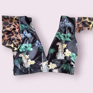 NWT leopard tropical ruffled swim top, M